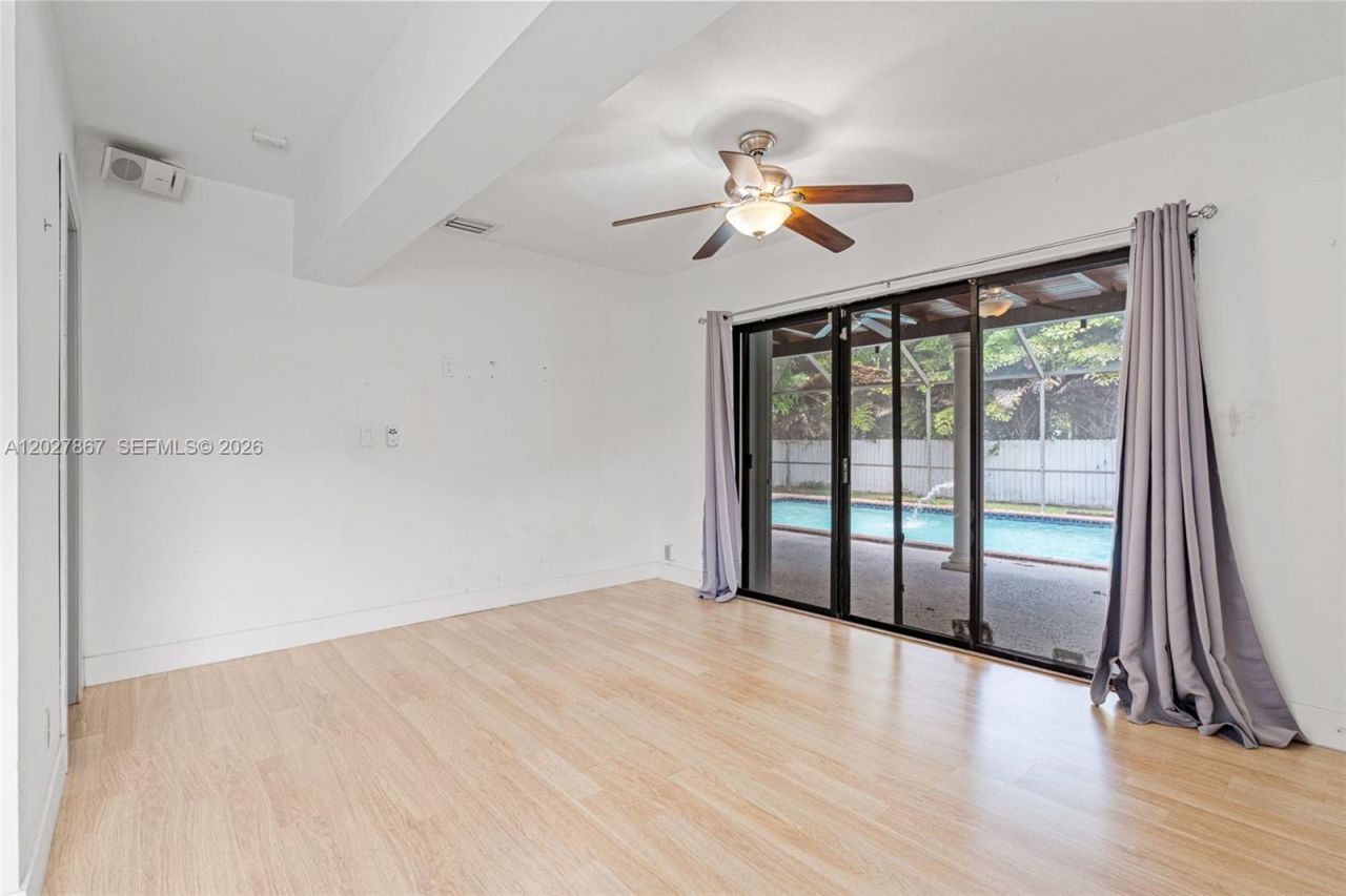 9110 Caribbean Blvd , Cutler Bay, FL 33157 Photo