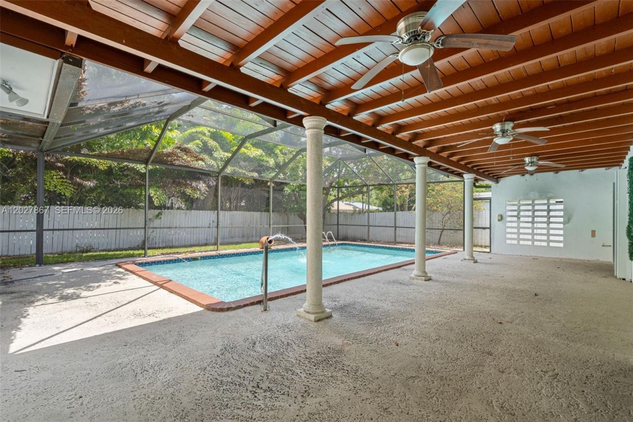 9110 Caribbean Blvd , Cutler Bay, FL 33157 Photo