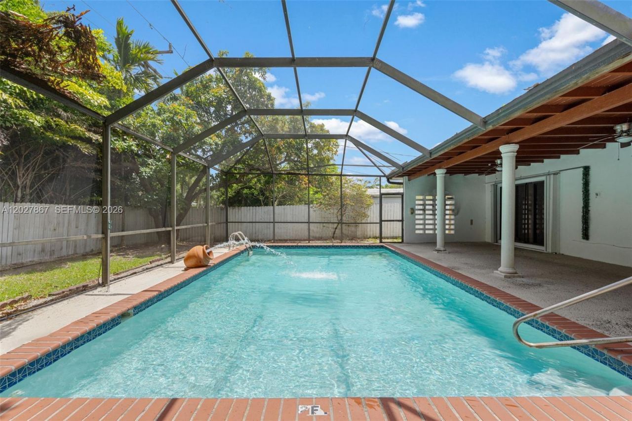 9110 Caribbean Blvd , Cutler Bay, FL 33157 Photo