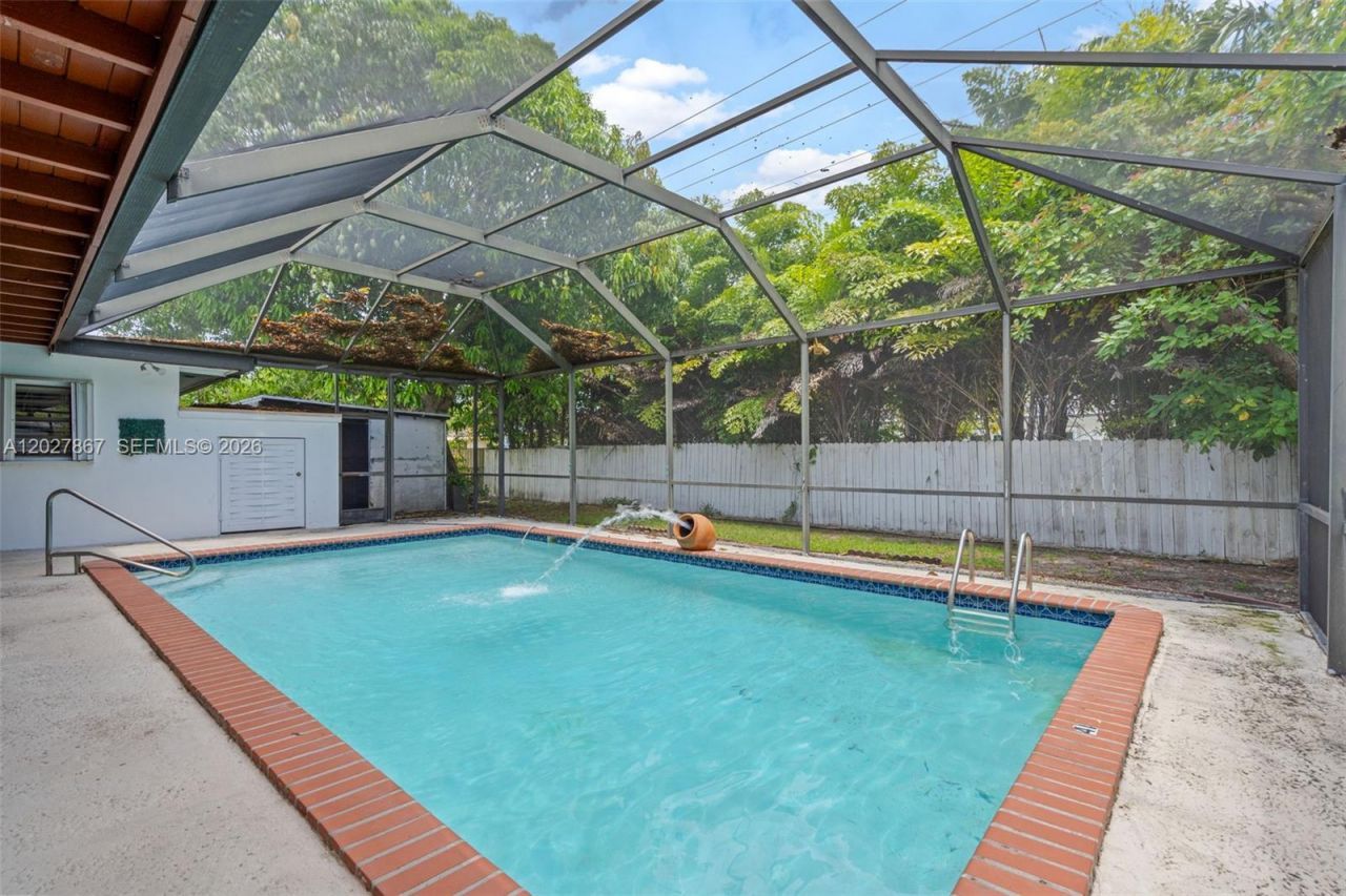 9110 Caribbean Blvd , Cutler Bay, FL 33157 Photo