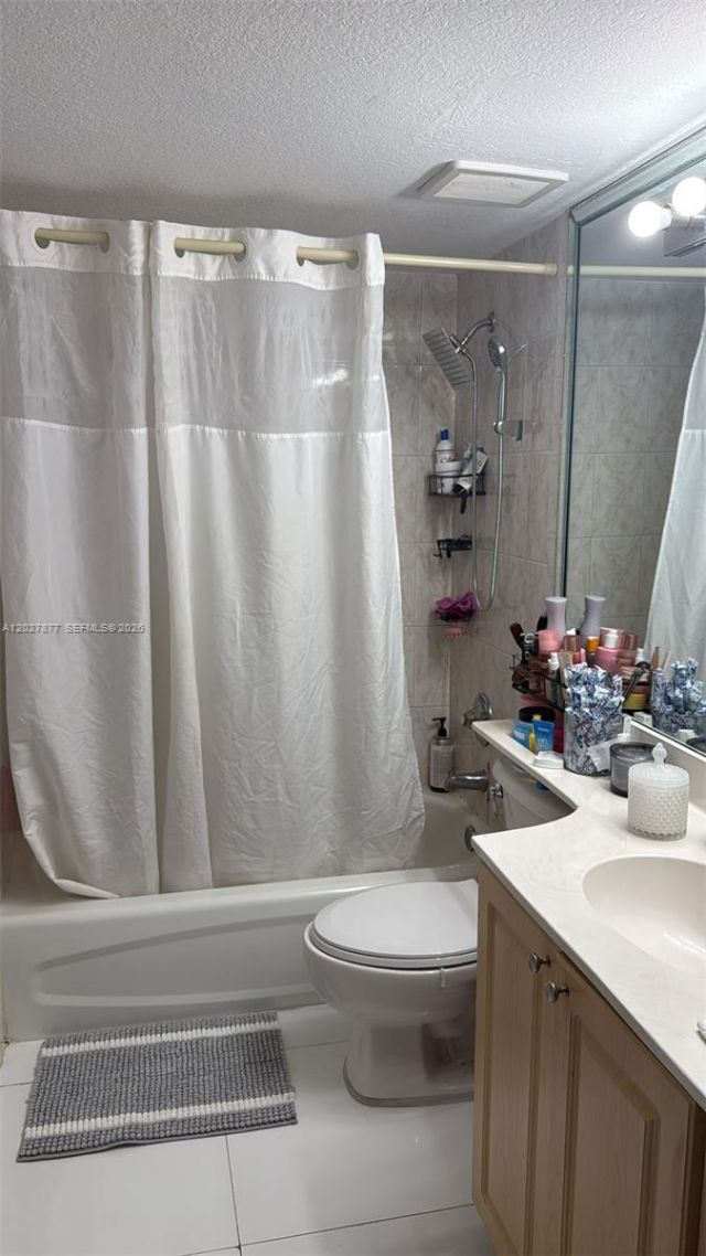 814 NW 36th Ave , Unit 208, Miami, FL 33125 Photo