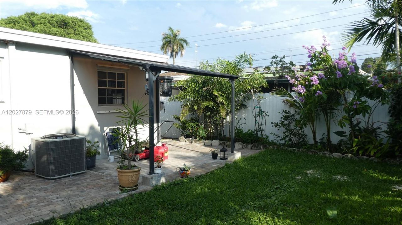 3240 SW 66th Ter , Miramar, FL 33023 Photo
