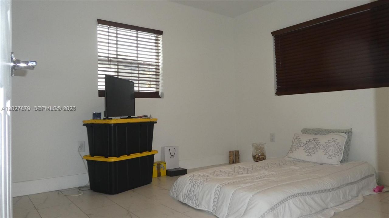 3240 SW 66th Ter , Miramar, FL 33023 Photo