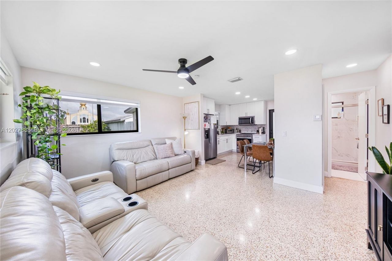 30 NW 56th Ct , Unit 32, Miami, FL 33126 Photo