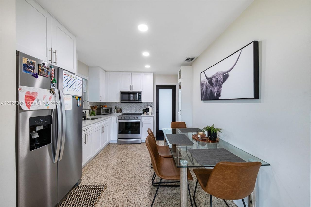 30 NW 56th Ct , Unit 32, Miami, FL 33126 Photo
