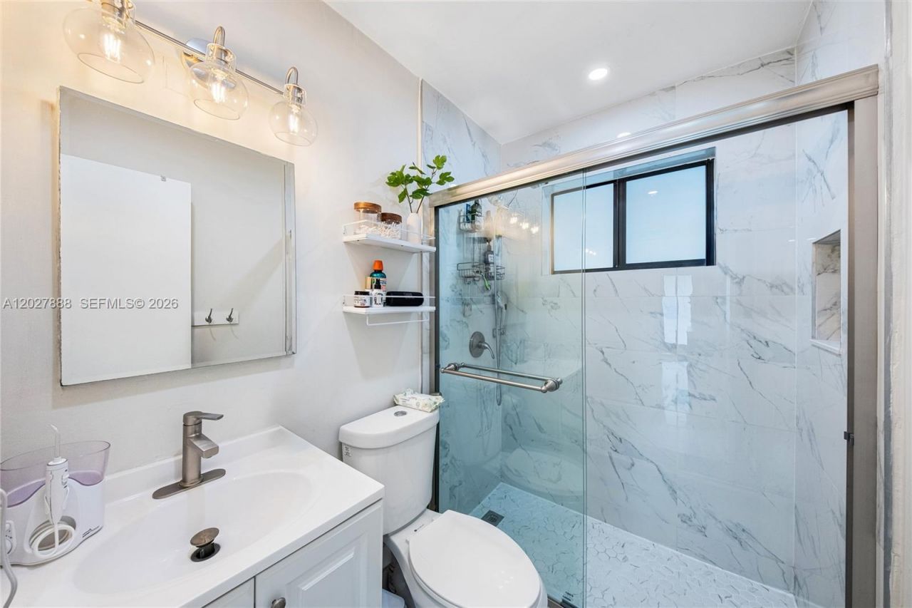 30 NW 56th Ct , Unit 32, Miami, FL 33126 Photo