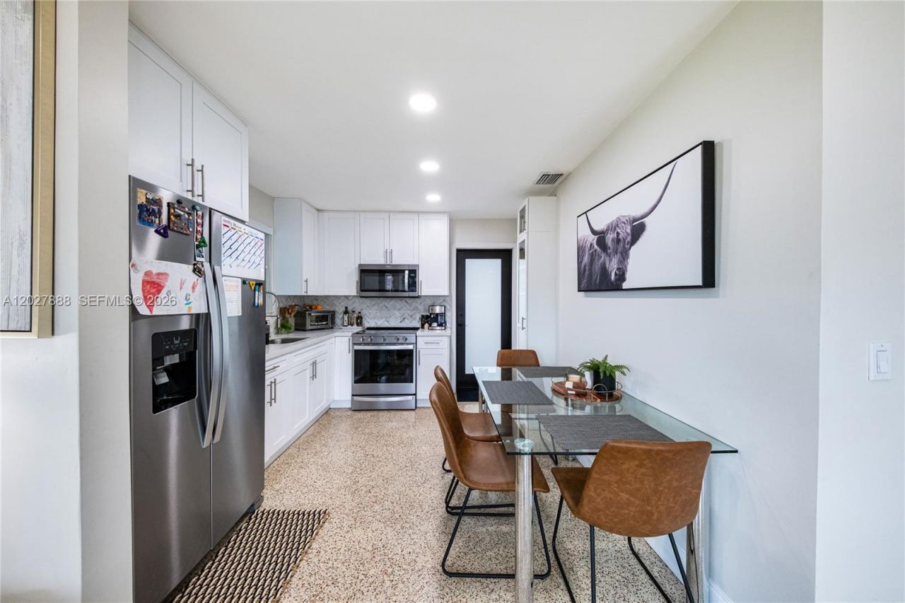 30 NW 56th Ct , Unit 32, Miami, FL 33126 Photo