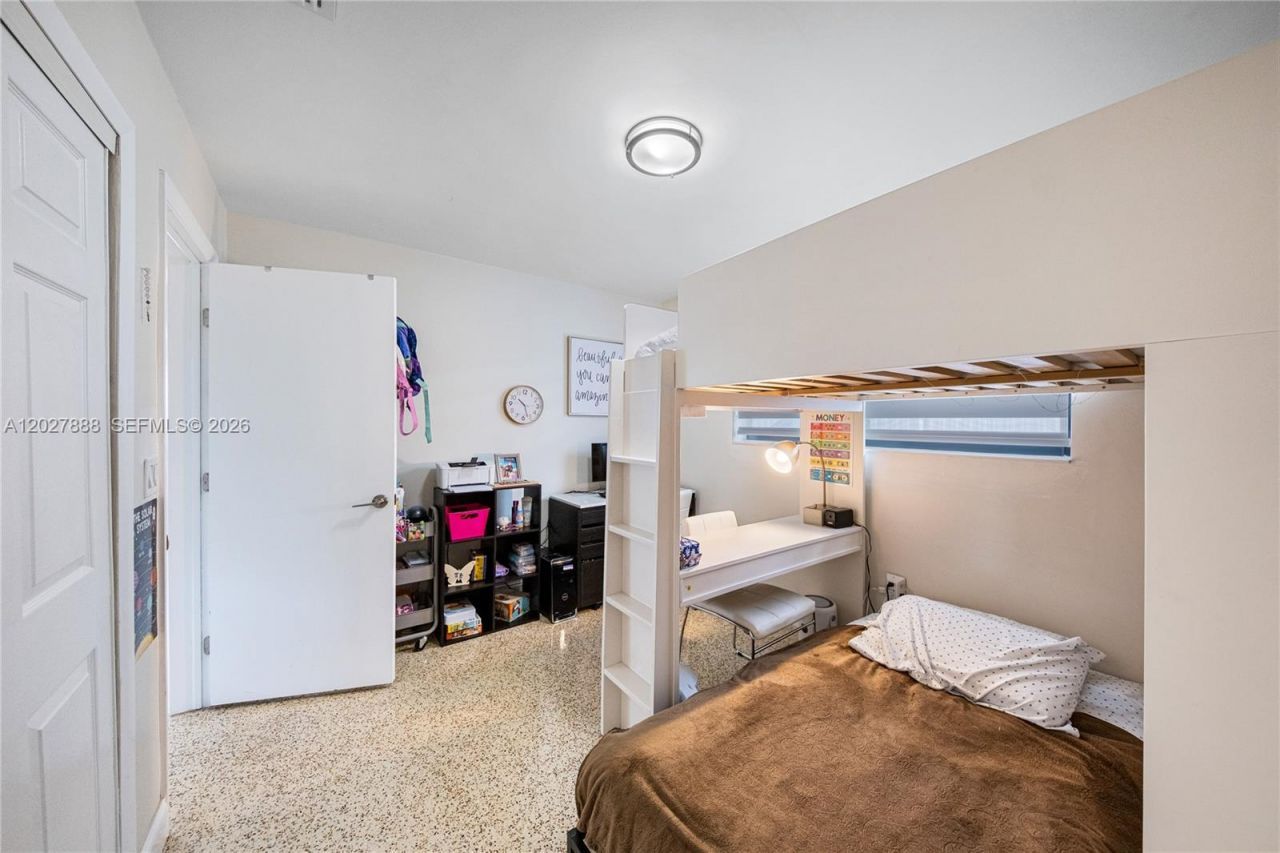 30 NW 56th Ct , Unit 32, Miami, FL 33126 Photo