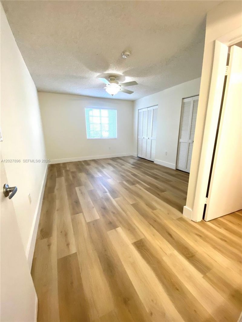 2212 W 74th St , Unit 101-28, Hialeah, FL 33016 Photo
