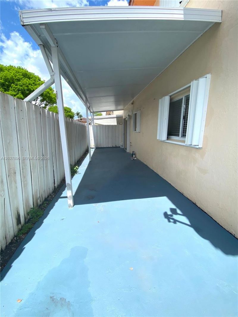 2212 W 74th St , Unit 101-28, Hialeah, FL 33016 Photo