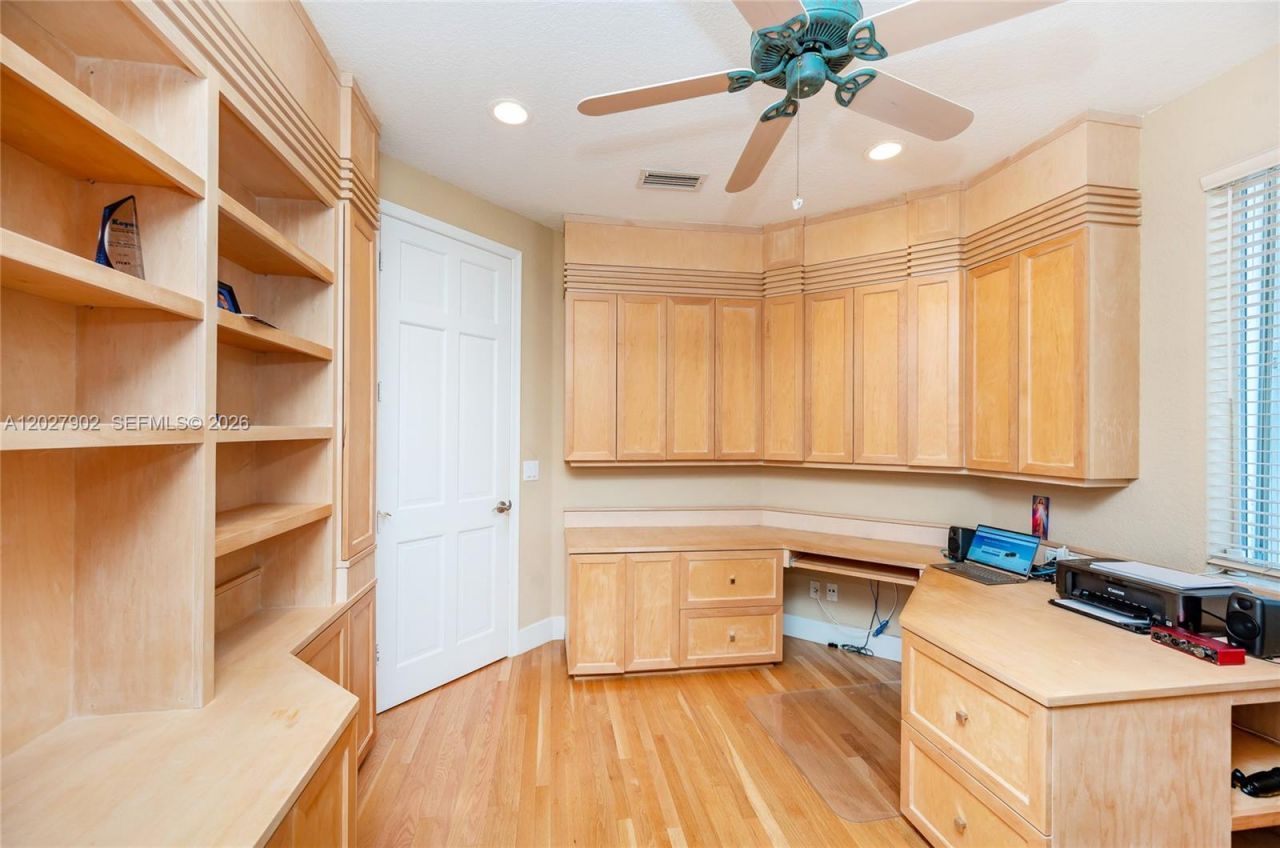 3216 Huntington , Unit 3216, Weston, FL 33332 Photo