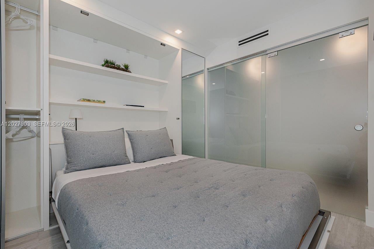 2301 Collins Ave , Unit 739, Miami Beach, FL 33139 Photo