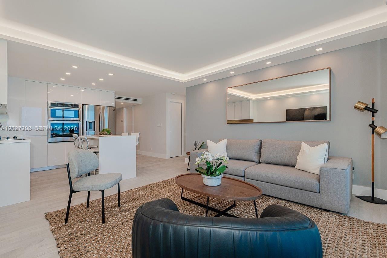 2301 Collins Ave , Unit 739, Miami Beach, FL 33139 Photo