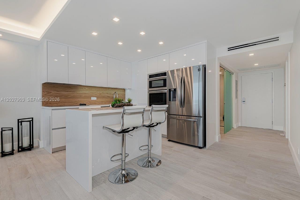 2301 Collins Ave , Unit 739, Miami Beach, FL 33139 Photo