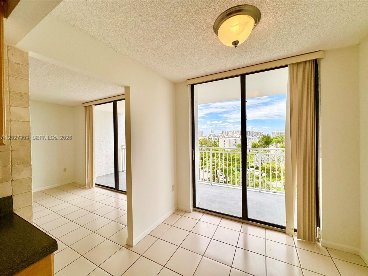 210 174th St , Unit 716, Sunny Isles Beach, FL 33160 Photo