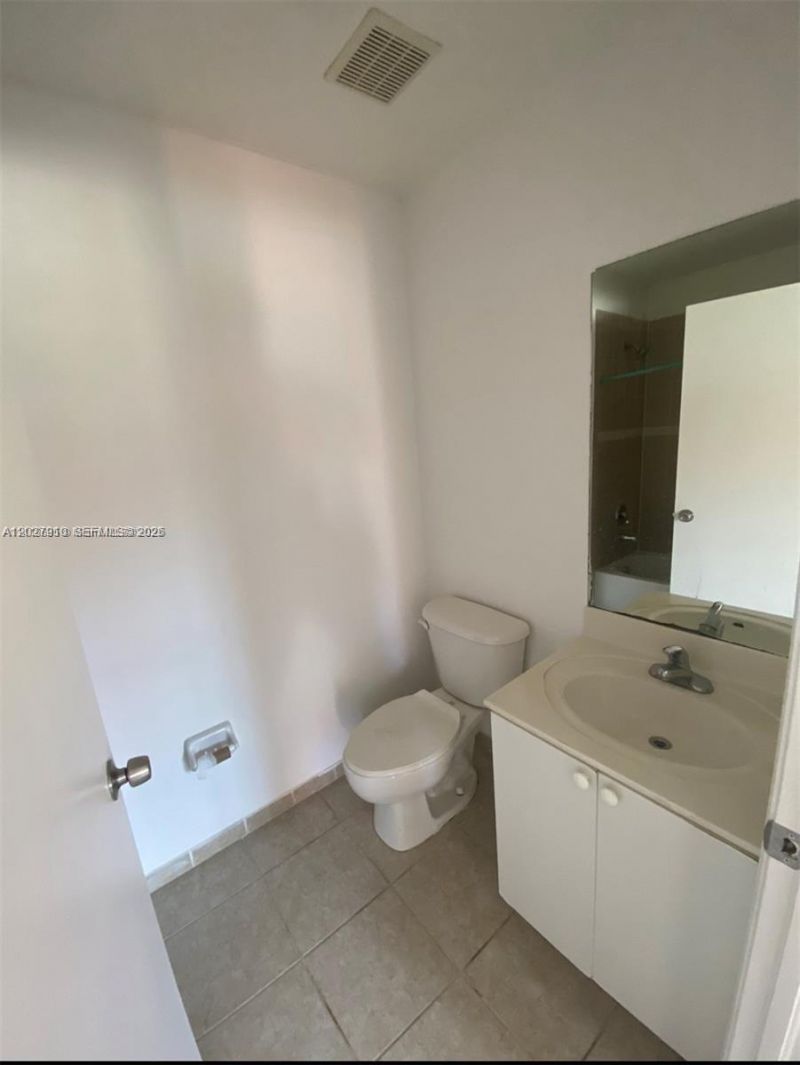 5841 SW 162nd Ct , Unit 5841, Miami, FL 33193 Photo