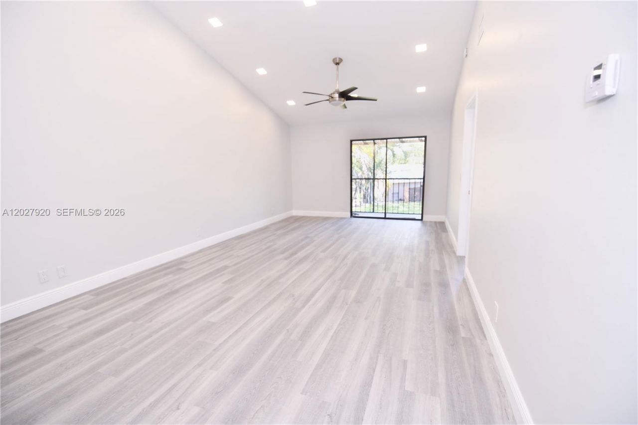 2315 SW 22nd Ave , Unit 2020, Delray Beach, FL 33445 Photo