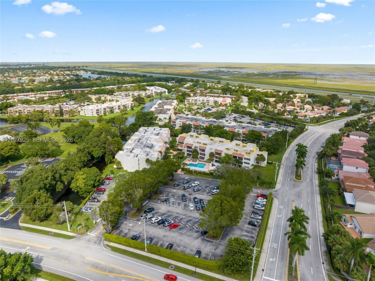 301 Racquet Club Rd , Unit 103, Weston, FL 33326 Photo