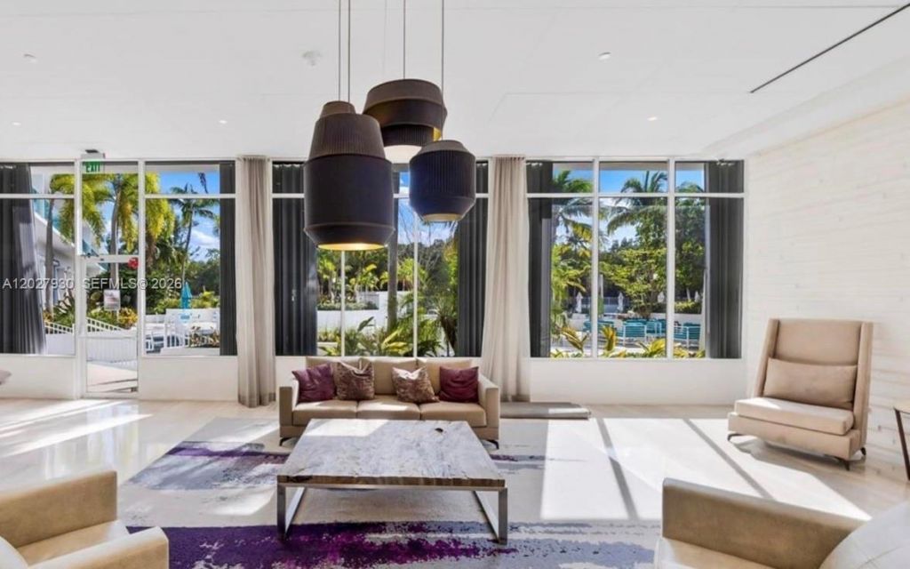 100 Bayview Dr , Unit 2014, Sunny Isles Beach, FL 33160 Photo