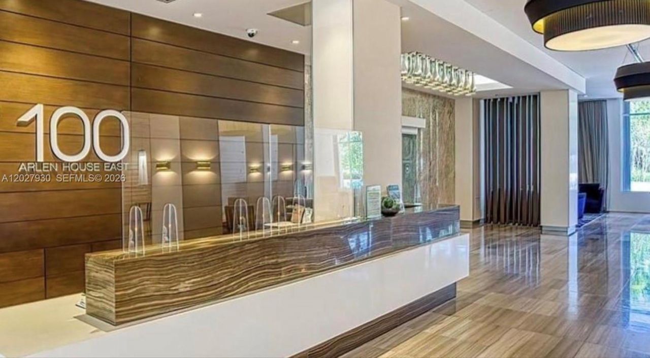 100 Bayview Dr , Unit 2014, Sunny Isles Beach, FL 33160 Photo