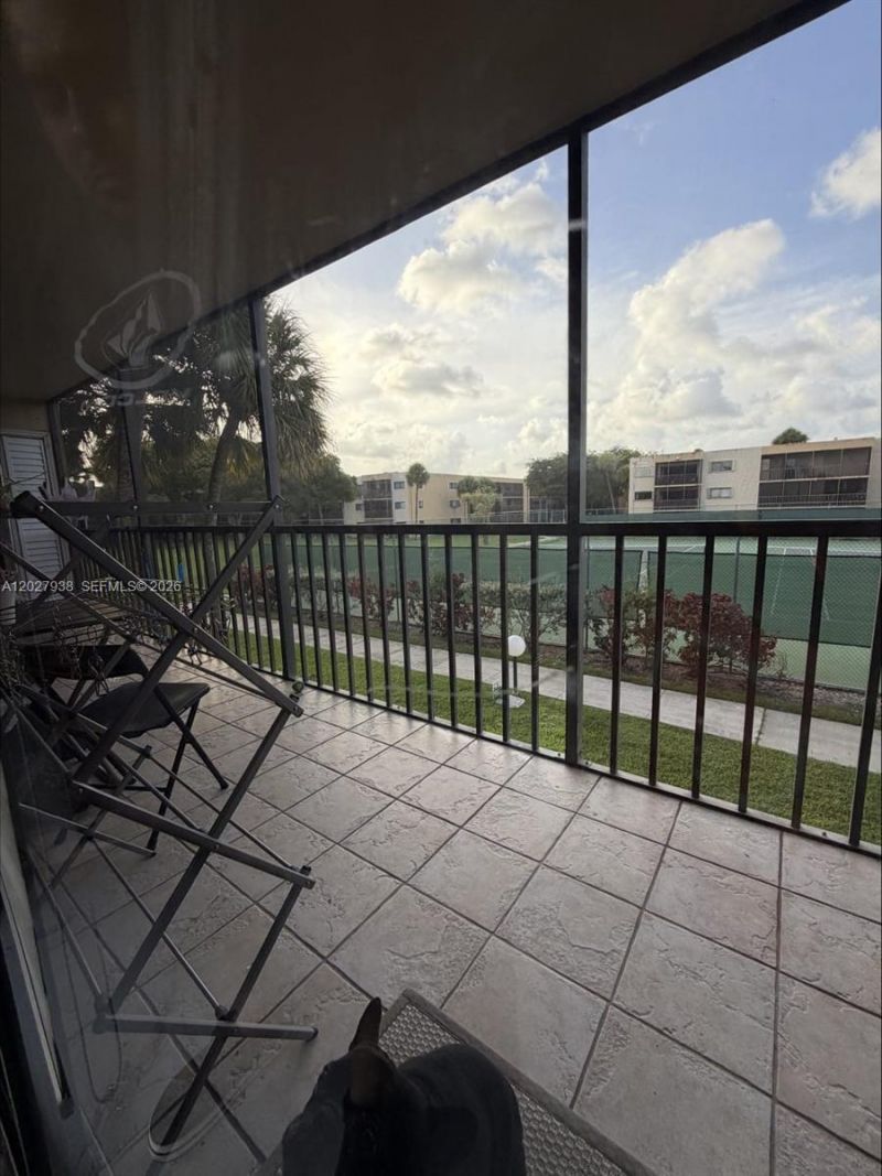 8415 SW 107th Ave , Unit 266W, Miami, FL 33173 Photo
