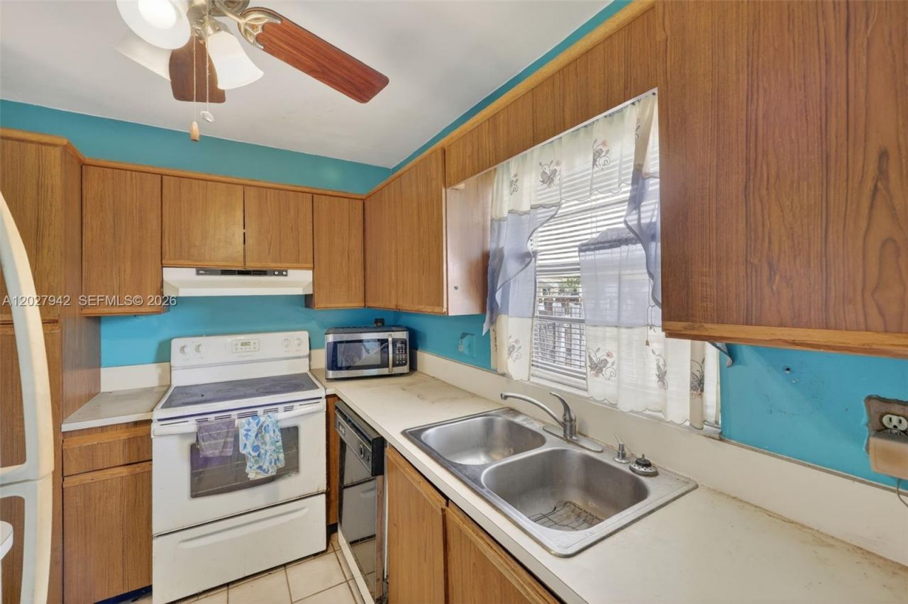 1427 Towhee St , Homestead, FL 33035 Photo