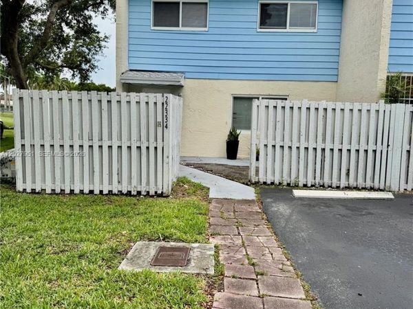 22334 SW 103rd Ct , Cutler Bay, FL 33190