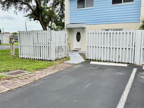 22334 SW 103rd Ct, Cutler Bay, FL 33190