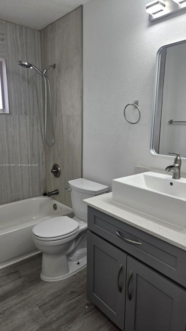 4952 NW 21st Ave, Miami, FL 33142 Photo