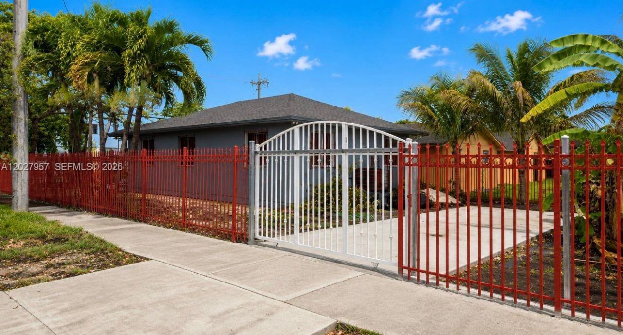 4952 NW 21st Ave, Miami, FL 33142 Photo
