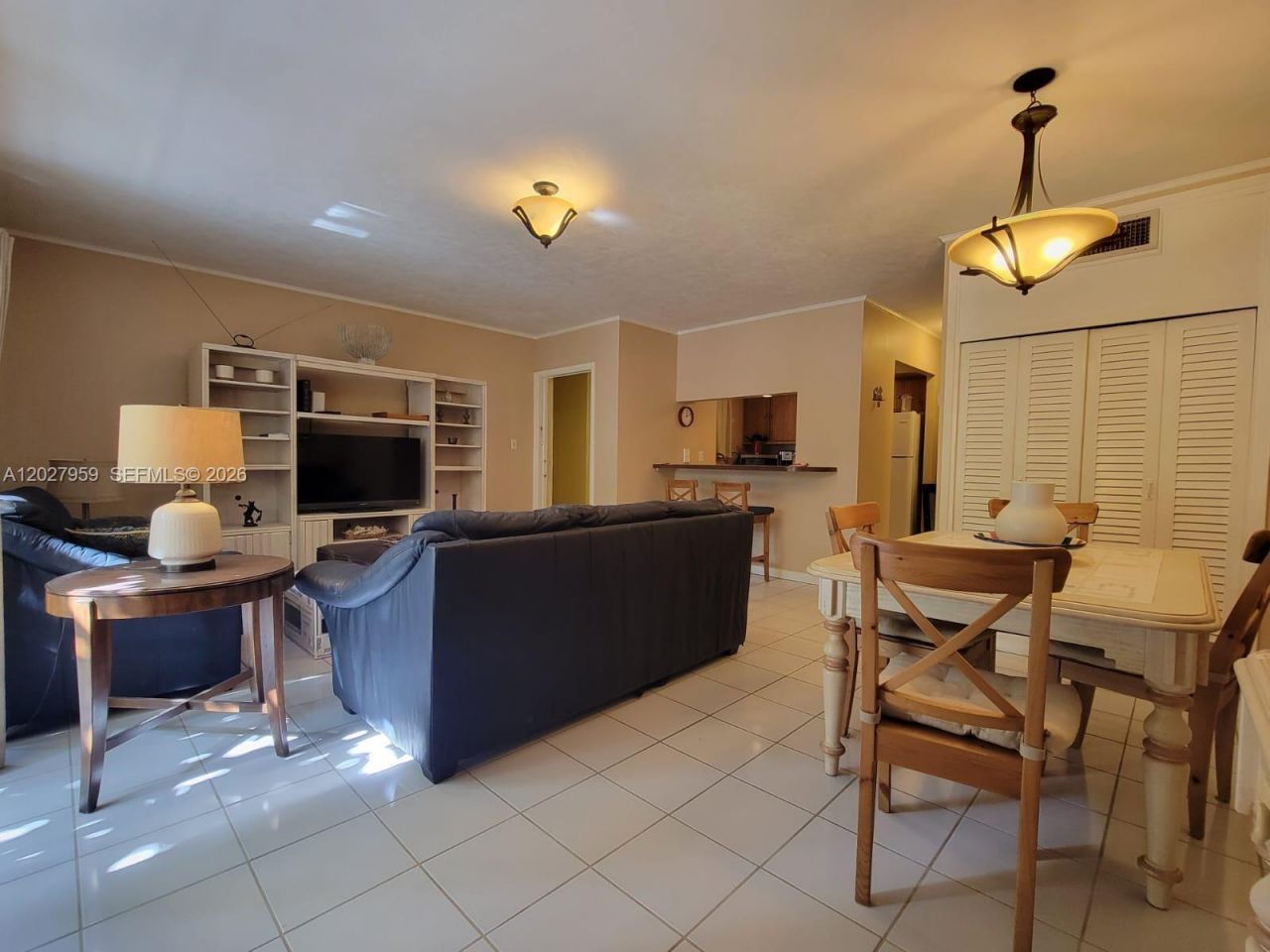 815 Middle River Dr , Unit 203, Fort Lauderdale, FL 33304 Photo