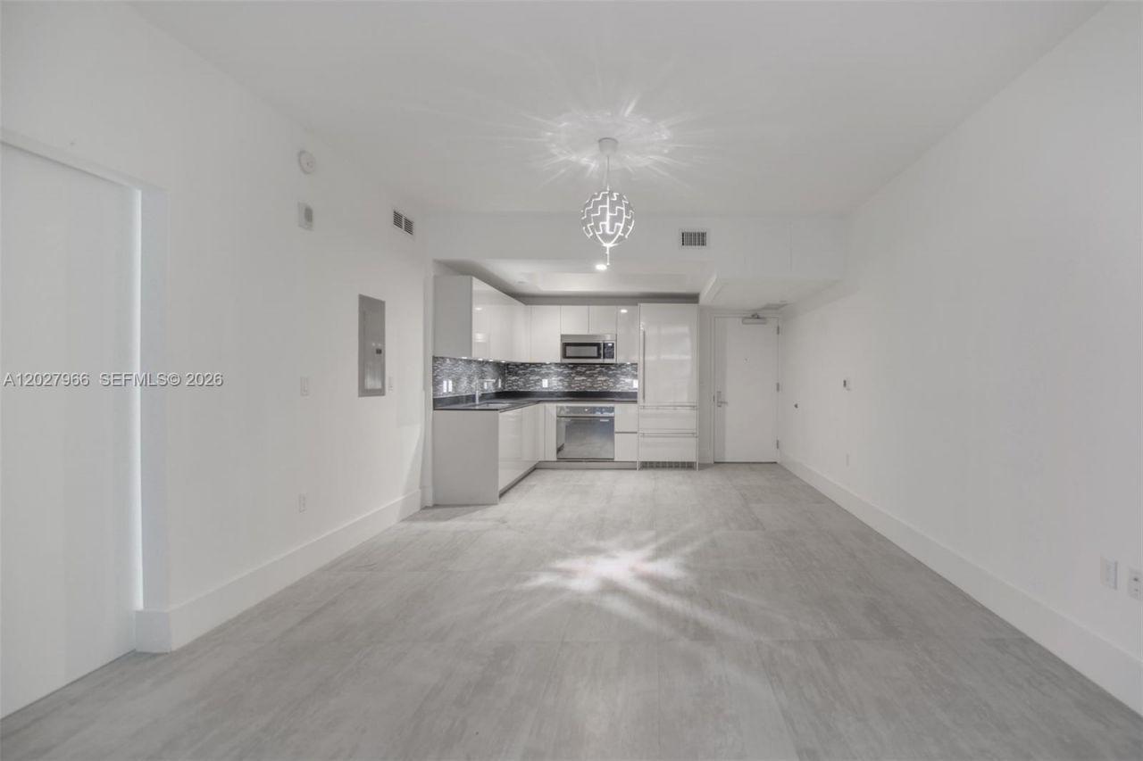 1010 Brickell Ave , Unit 4607, Miami, FL 33131 Photo