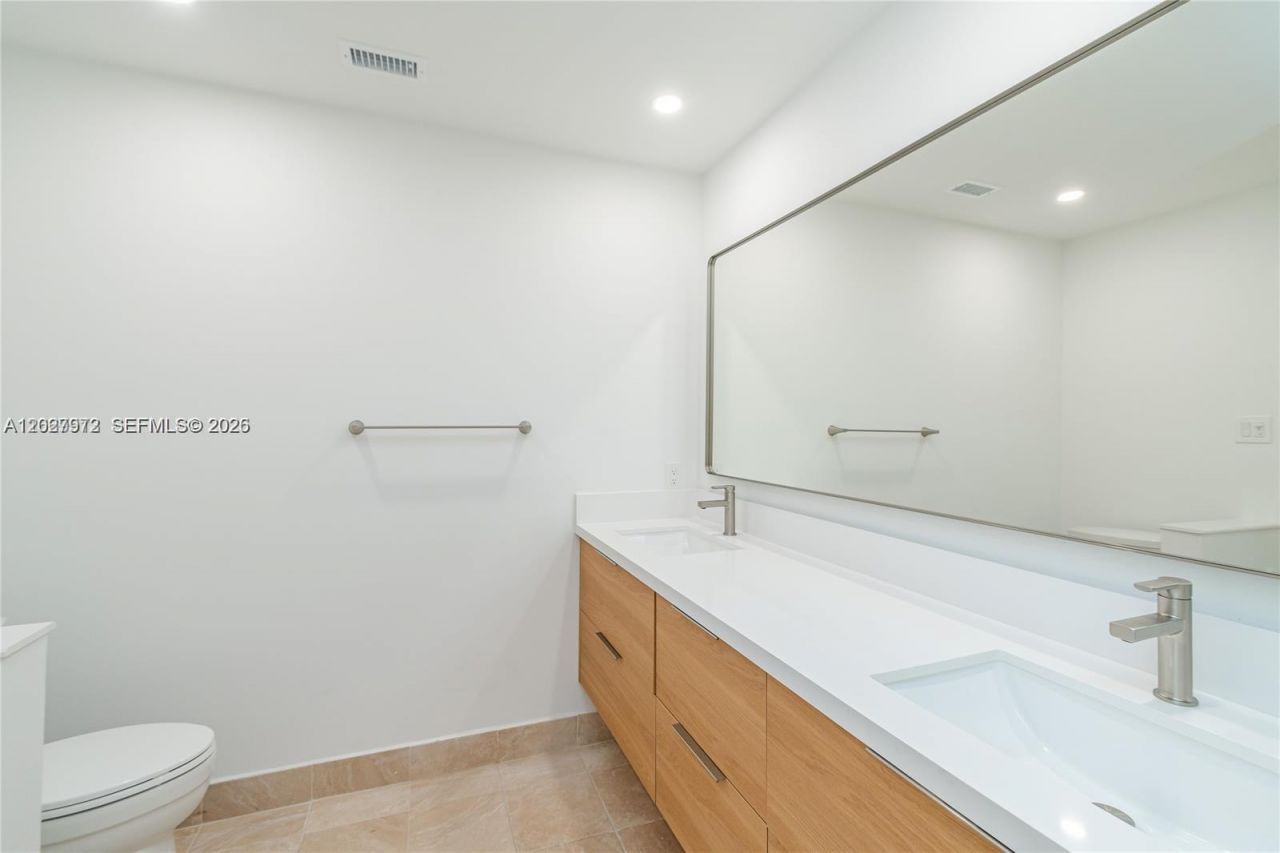 812 Garnet Cir , Unit 812, Weston, FL 33326 Photo