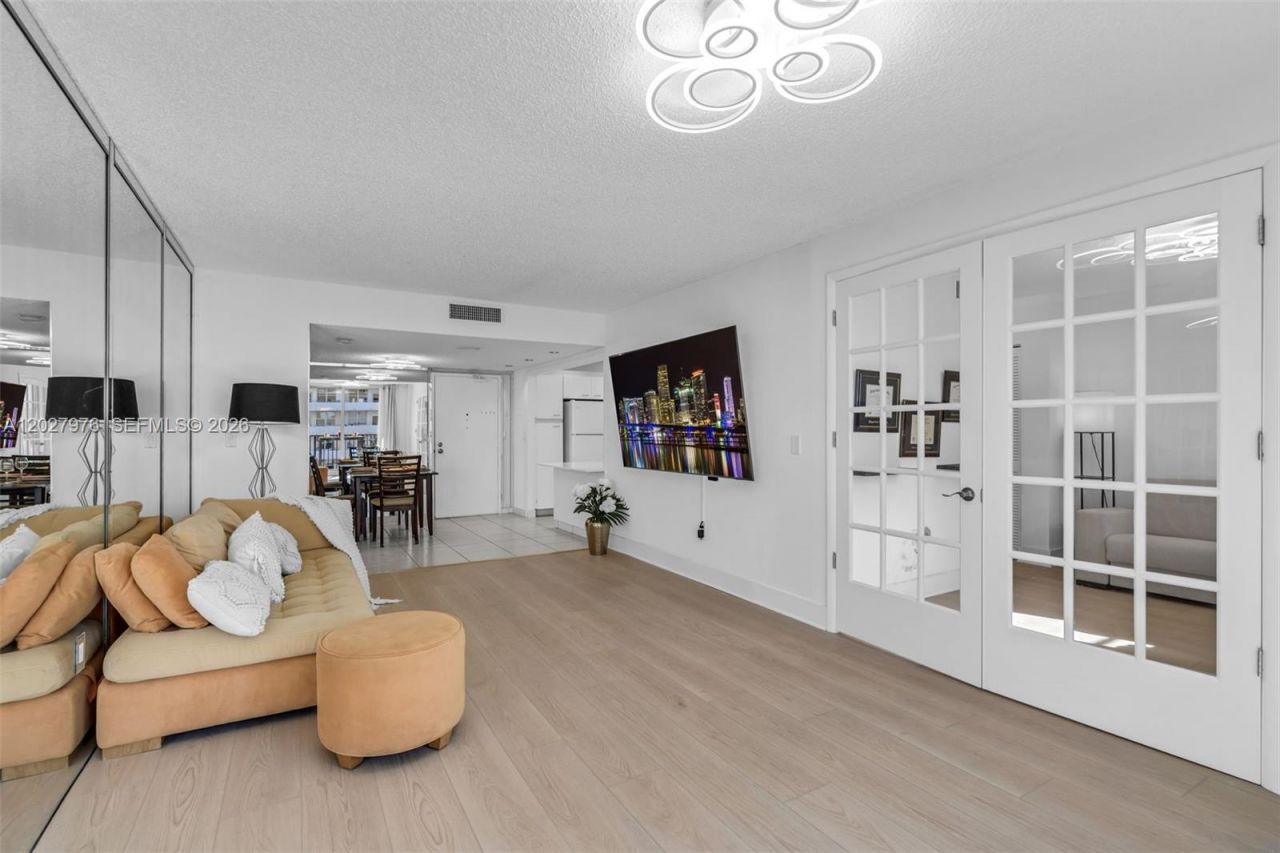 9273 Collins Ave , Unit 503, Surfside, FL 33154 Photo