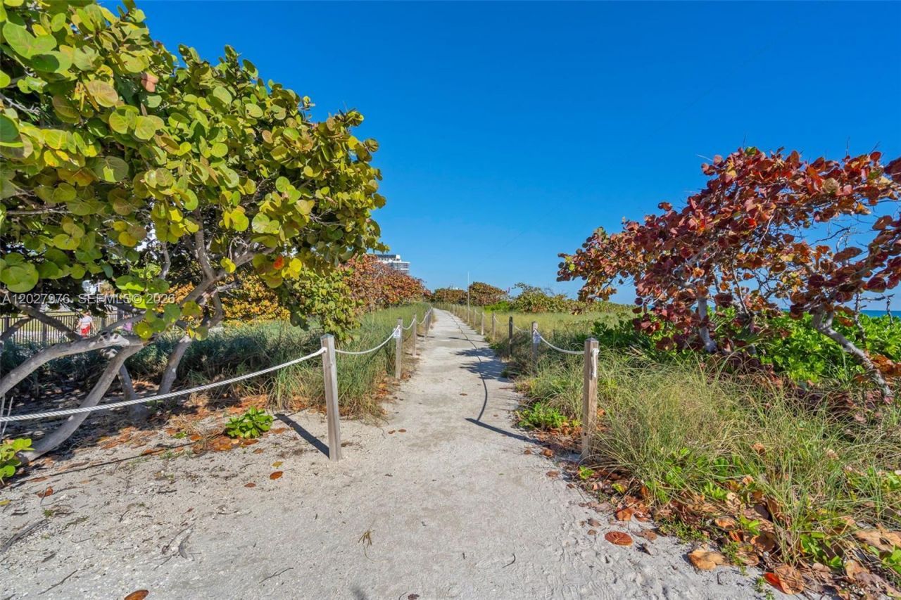 9273 Collins Ave , Unit 503, Surfside, FL 33154 Photo
