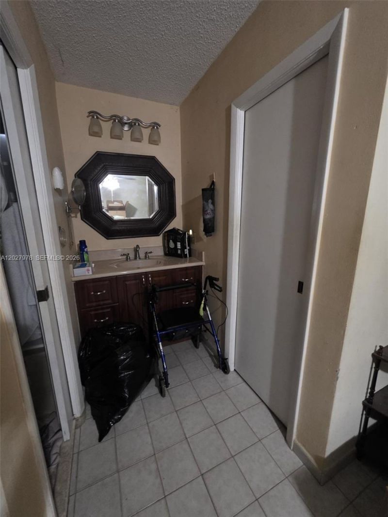 16825 NW 74th Ave , Hialeah, FL 33015 Photo