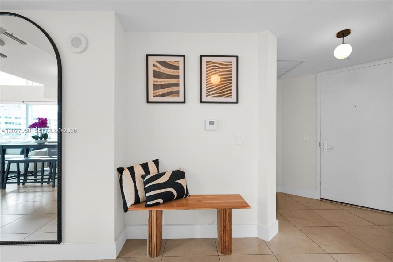 41 SE 5th St , Unit 517, Miami, FL 33131 Photo