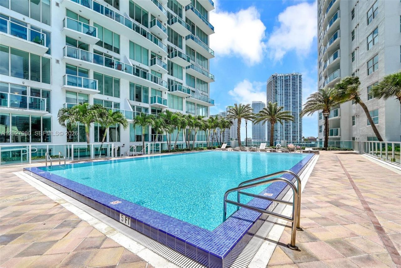 41 SE 5th St , Unit 517, Miami, FL 33131 Photo