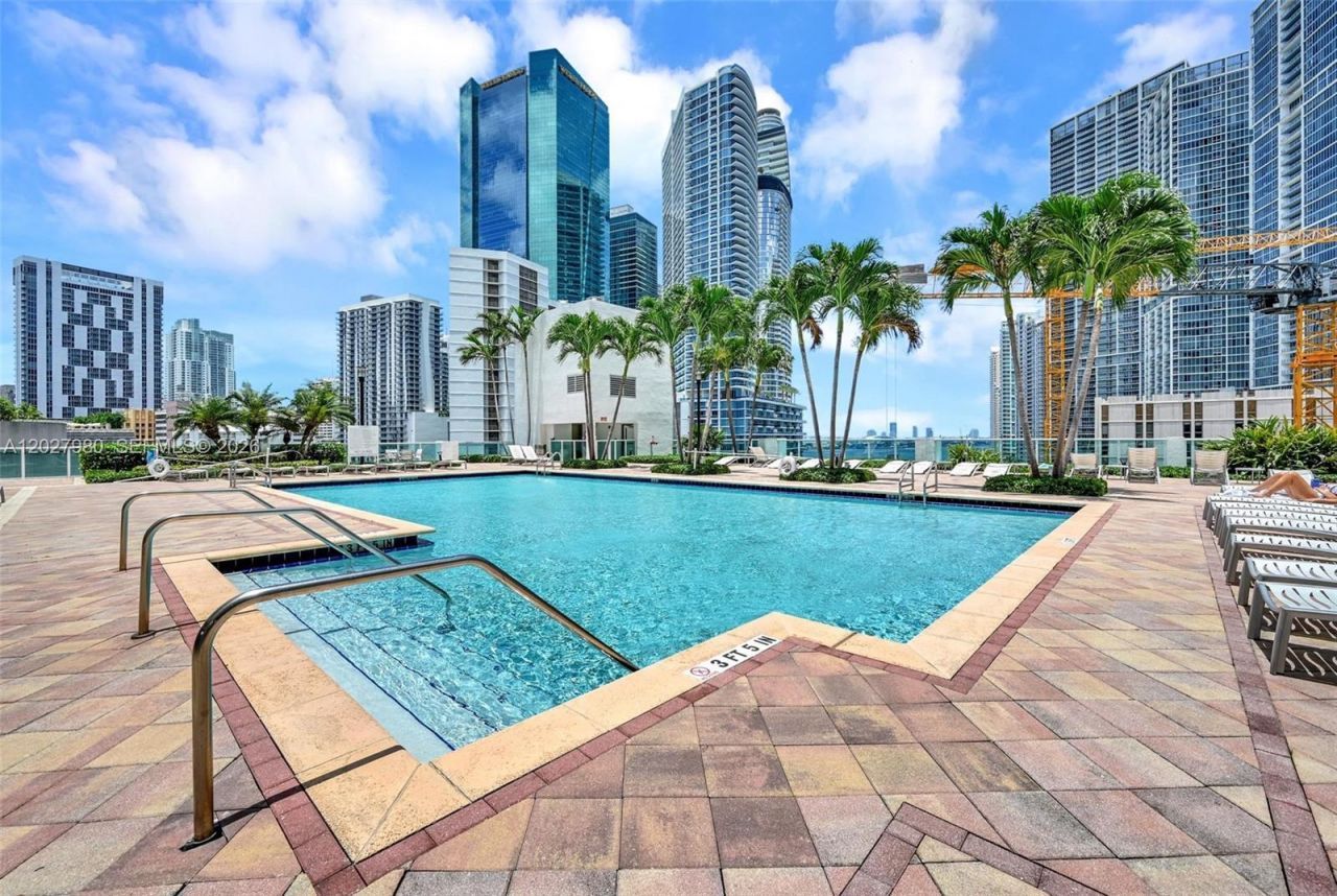 41 SE 5th St , Unit 517, Miami, FL 33131 Photo