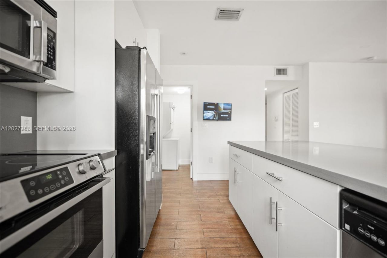 9950 SW 88th St , Unit 414-4, Miami, FL 33176 Photo