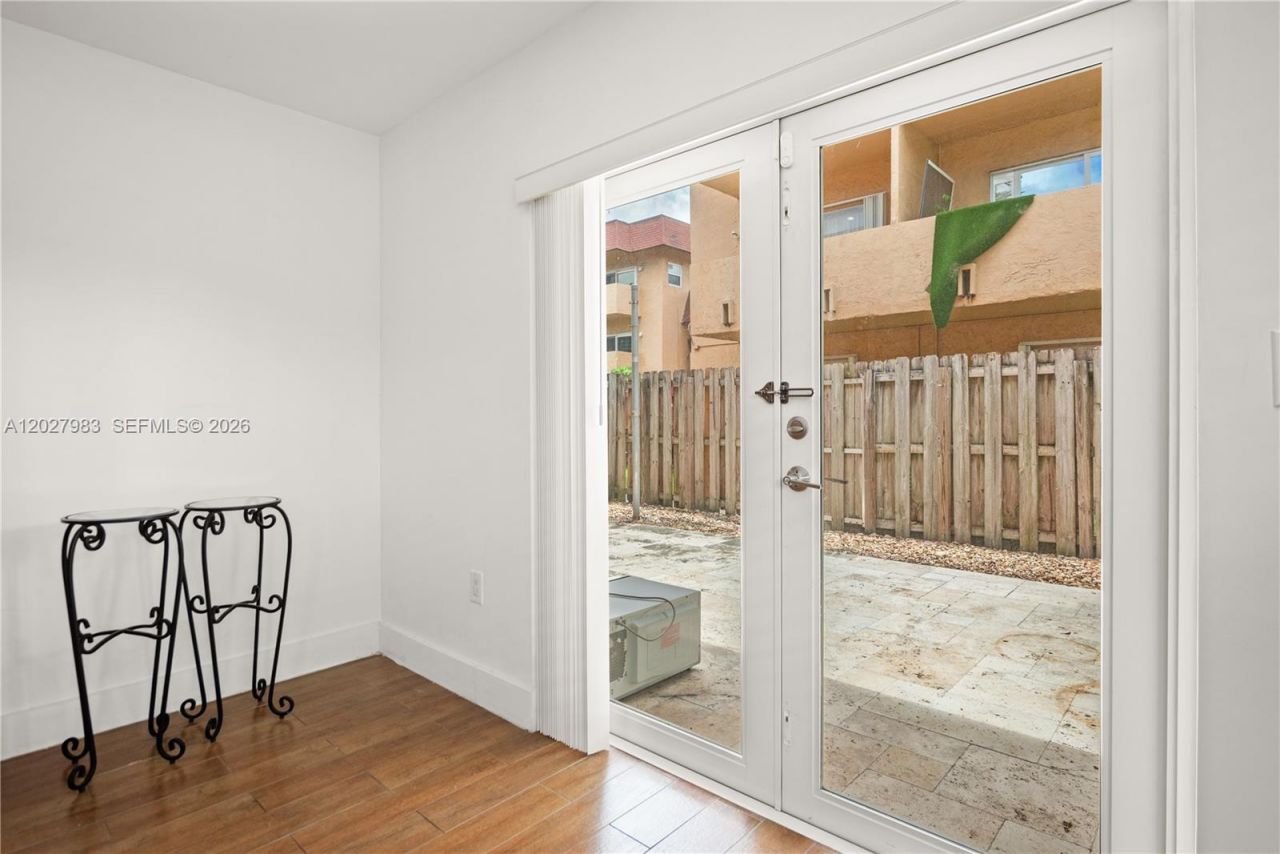 9950 SW 88th St , Unit 414-4, Miami, FL 33176 Photo