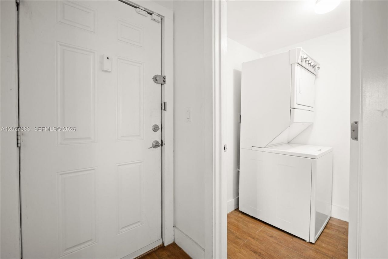 9950 SW 88th St , Unit 414-4, Miami, FL 33176 Photo