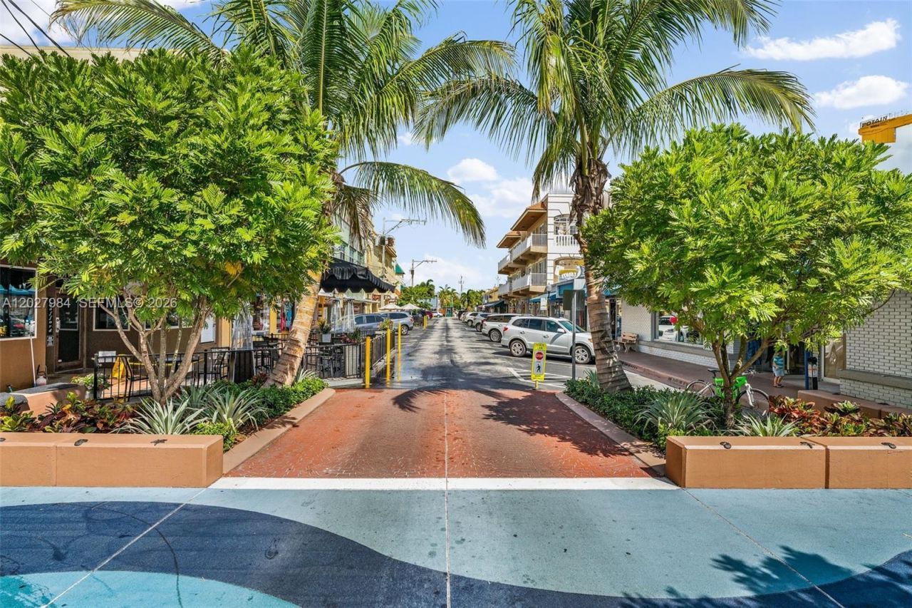 429 NE Tradewind Ln , Unit 305, Hutchinson Island, FL 34996 Photo