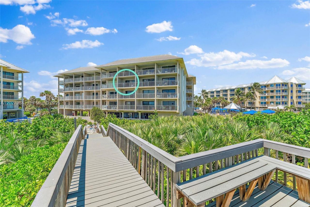 429 NE Tradewind Ln , Unit 305, Hutchinson Island, FL 34996 Photo