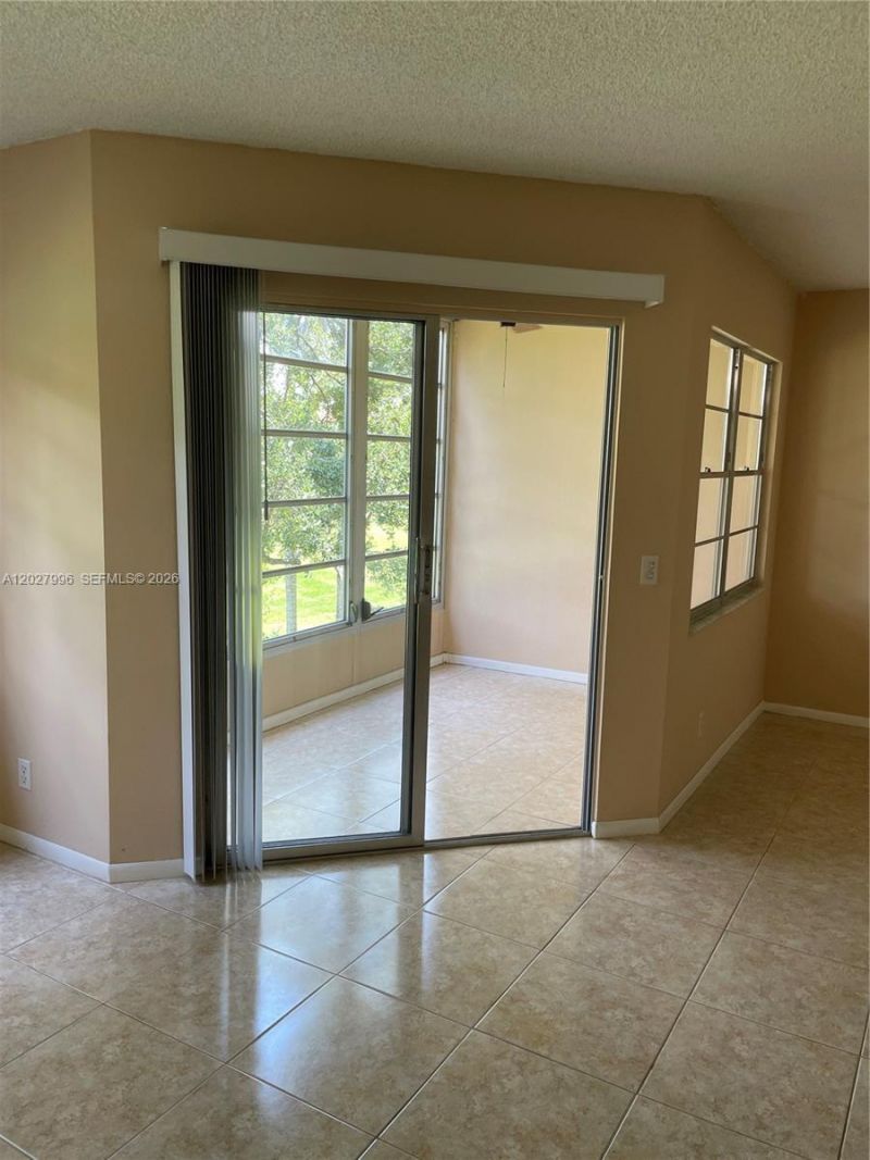 12800 SW 7th Ct , Unit 304G, Pembroke Pines, FL 33027 Photo