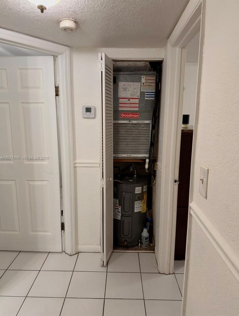 5420 W 21st Ct, Unit 411, Hialeah, FL 33016 Photo