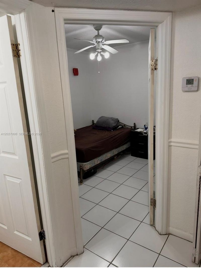 5420 W 21st Ct, Unit 411, Hialeah, FL 33016 Photo