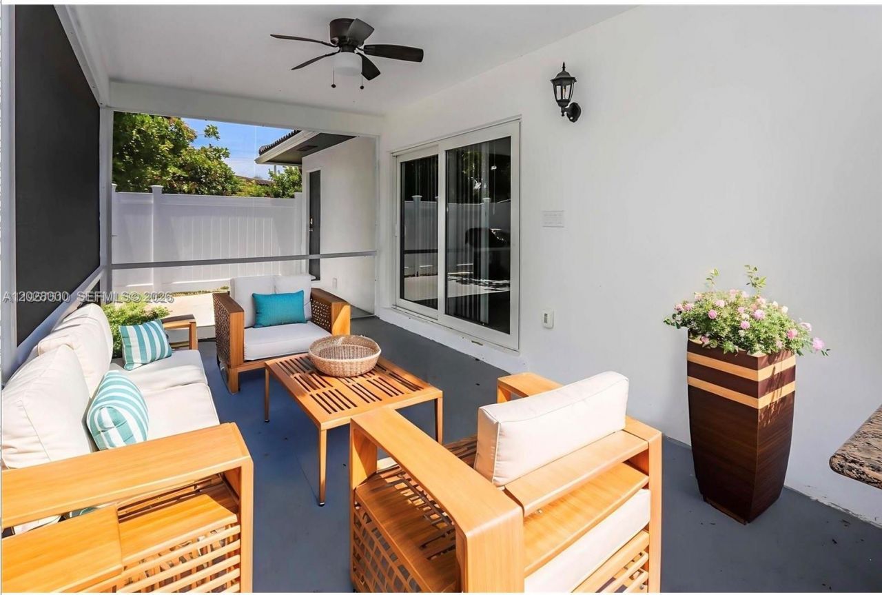 1110 S 14th Ave , Hollywood, FL 33020 Photo