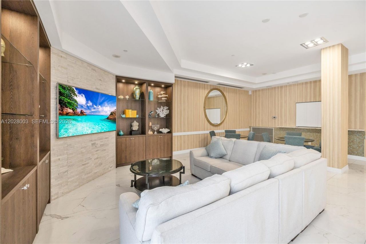 6917 Collins Ave, Unit 1404, Miami Beach, FL 33141 Photo