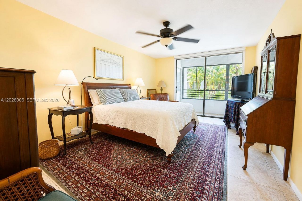 1450 Sheridan St, Unit 13E, Hollywood, FL 33020 Photo